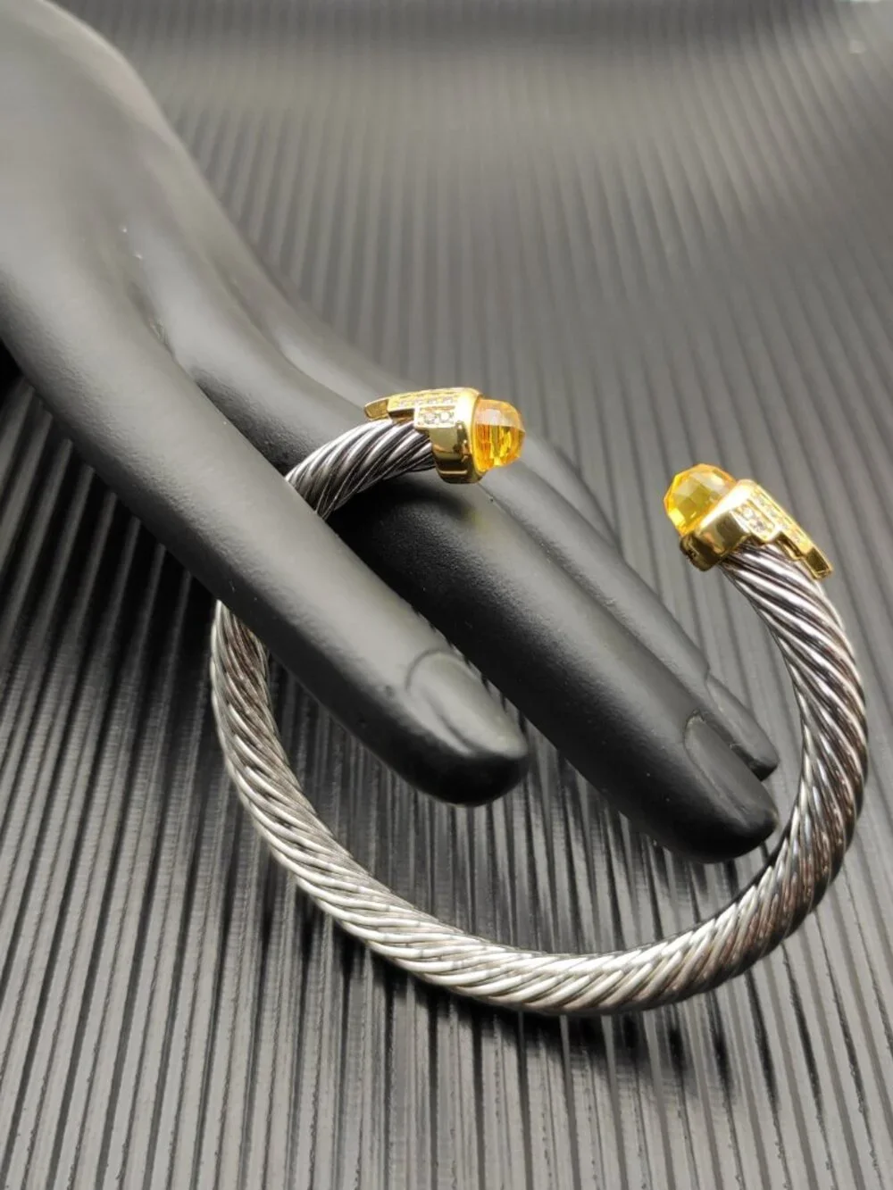 😗David Yurman😗 7mm Yellow Diamond bracelet